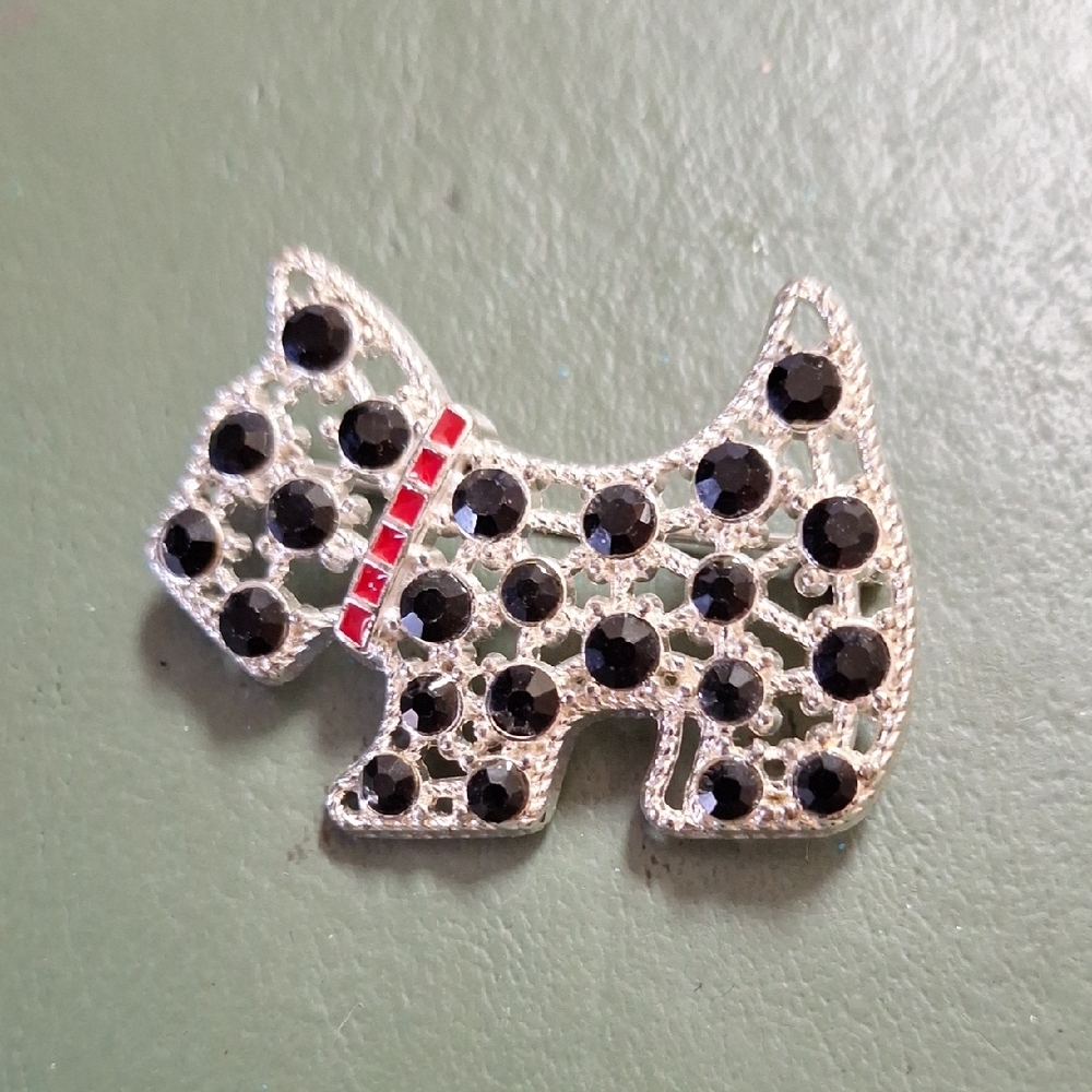 Sparkling Dog Brooch with Black and Red Accents